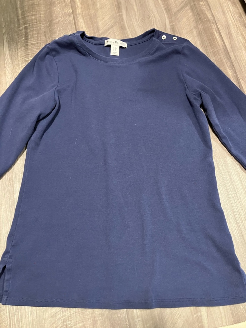 Susan Bristol 3/4 sleeve top navy blue medium button detail